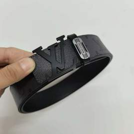 Picture of Louis Vuitton Belts _SKUfw206424088fw